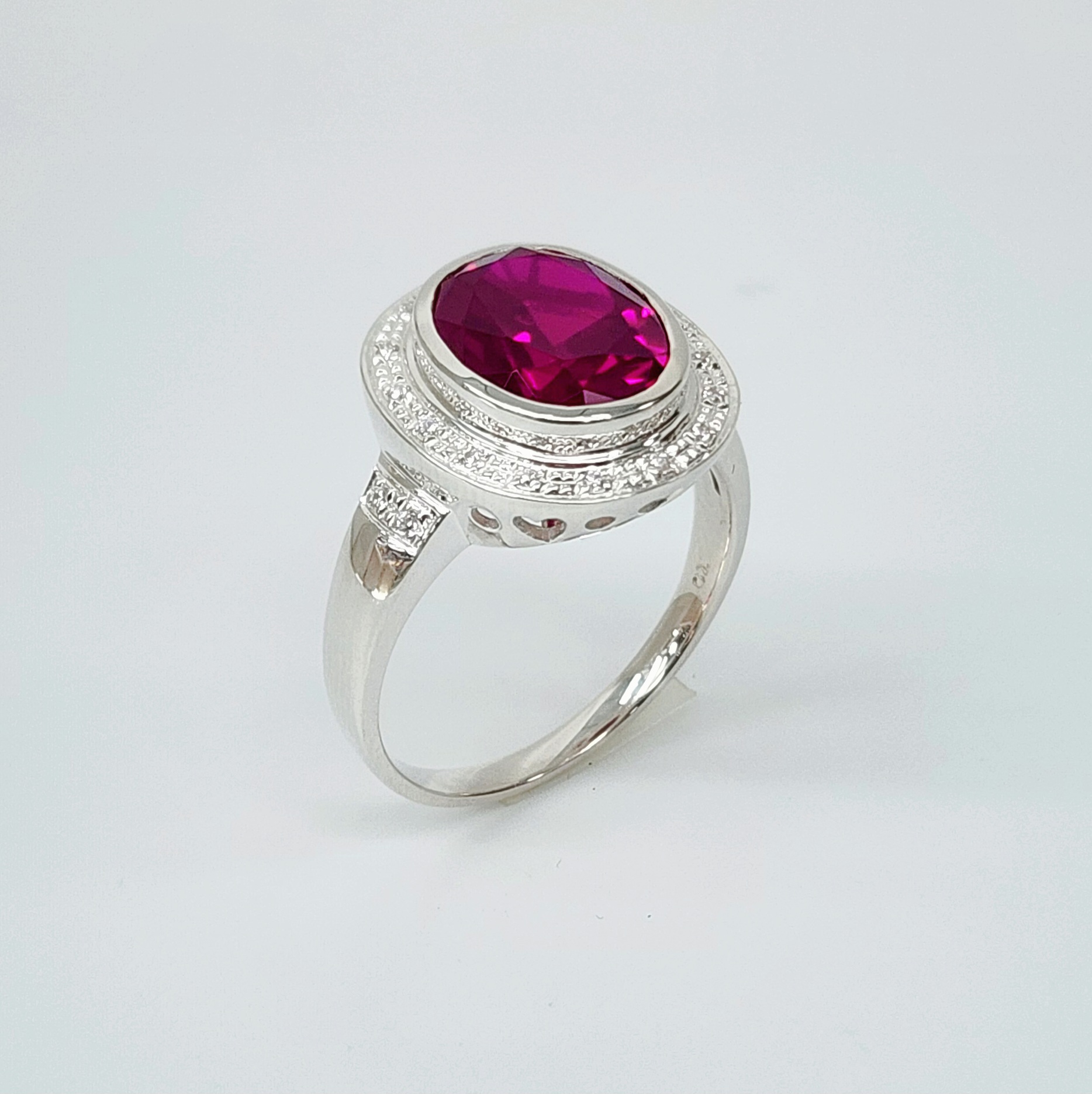 Sterling Silver 10mm x 13mm Ocal Cut Bezel Set Red CZ and Halo CZ Setting Ladies Dress Ring Sterling Silver Rings 