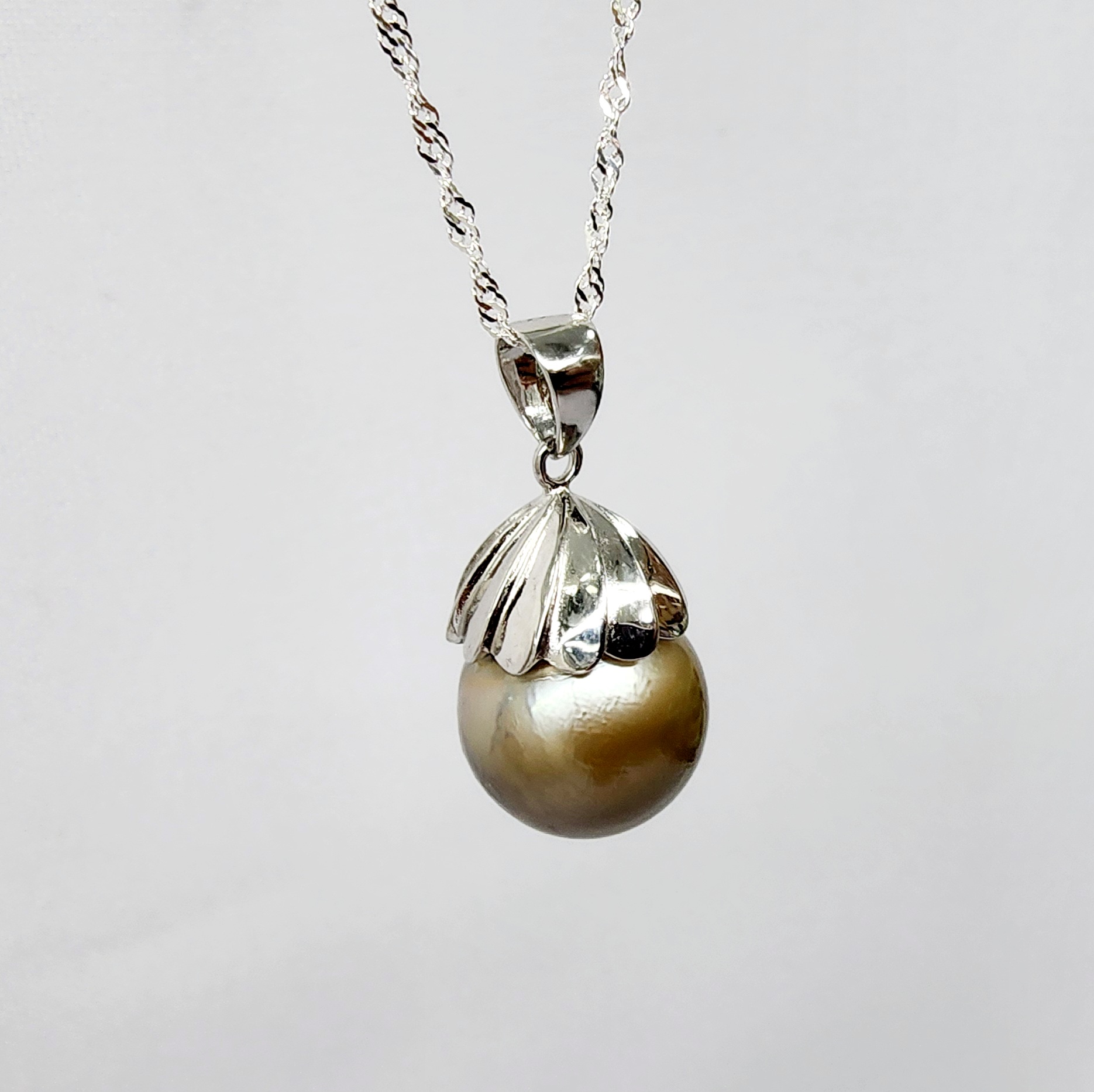 Sterling Silver 12-12.5mm Round Cook Island Pearl Pendant with Sterling Silver Cap Greenstone?Jewellery 