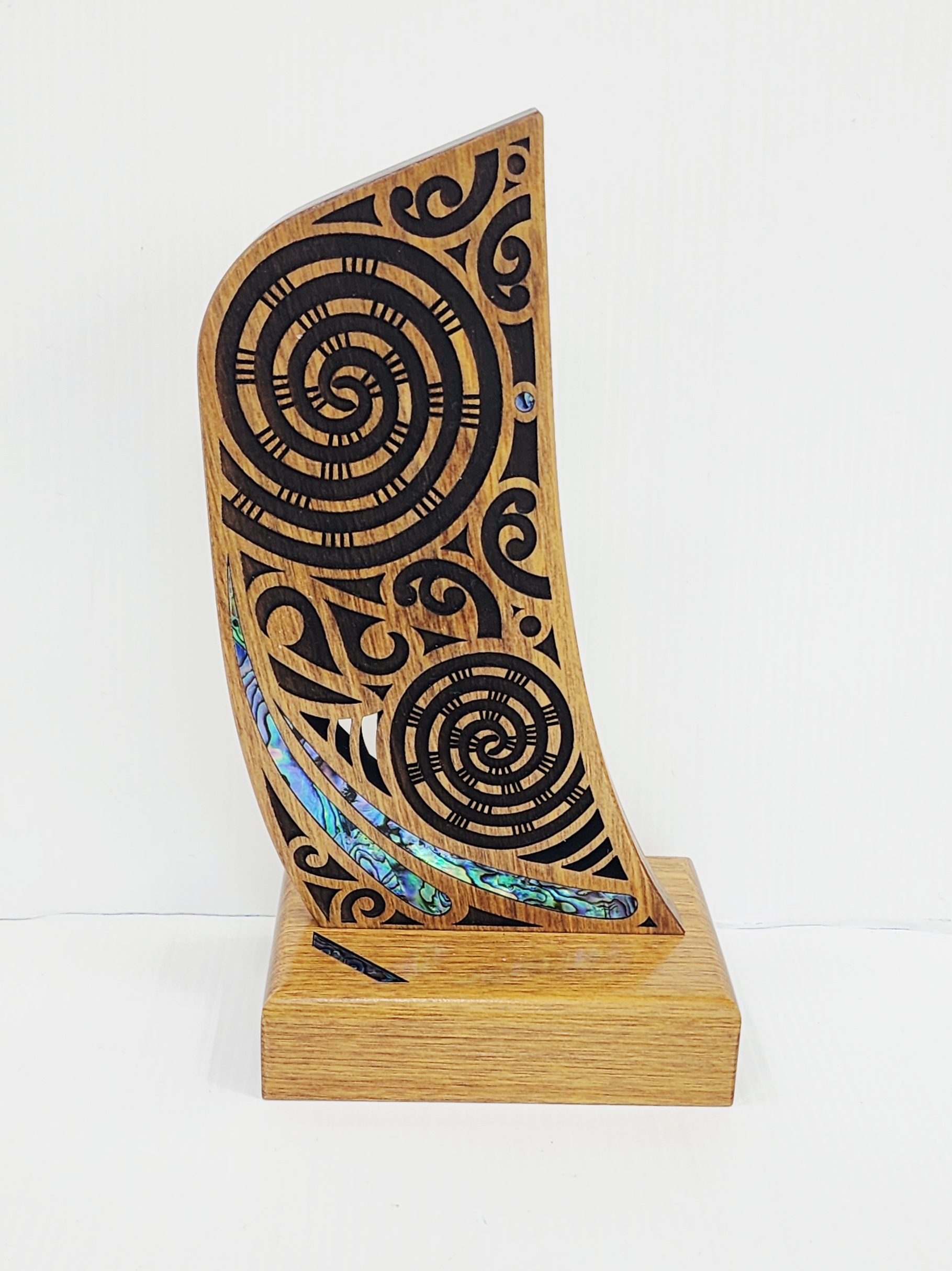 210mm High Waka Stern with Paua Shell Inlay NIXON, WATCH 
